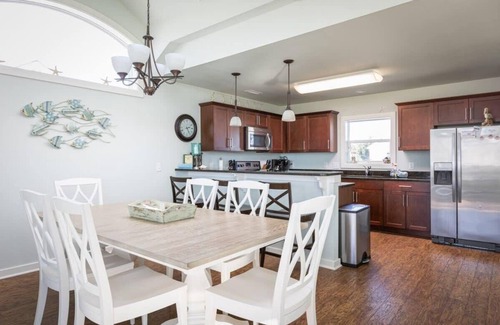 Whalehead Beach House | Tranquil Sunrises, Pool & Boardwalk Path to Beach!