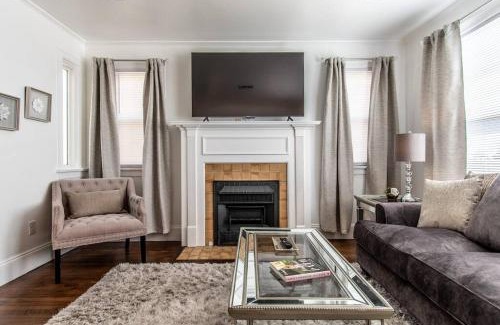 Del Mar House | Tranquil Terrace - Whole Duplex