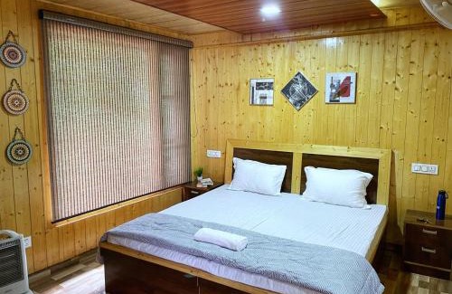 Kumarhatti Apartment | Tranquil Trails