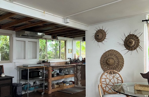 Kalaoa Cottage | Tranquil Tropical Retreat