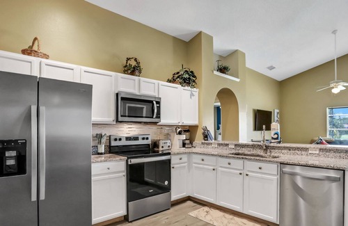 Eagle Pointe South House | Tranquil vacation home with private pool & pond located minutes from theme parks