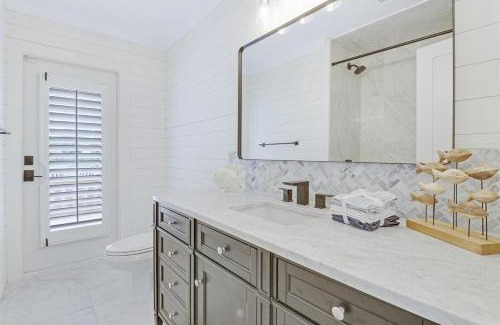 Riverside Villa | Tranquil Villa with Heated Salt Pool, Bar, & Lanai