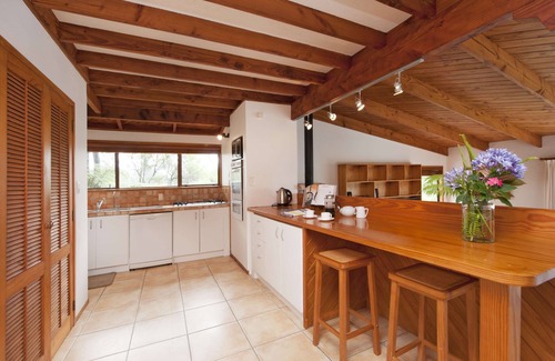 Russell House | Tranquil waterfront escape with gorgeous views & a touch of history
