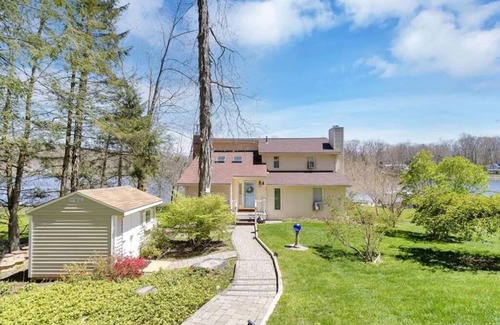 Ashford House | Tranquil Waterfront Retreat with Private Dock and Stunning Views-Close to UCONN
