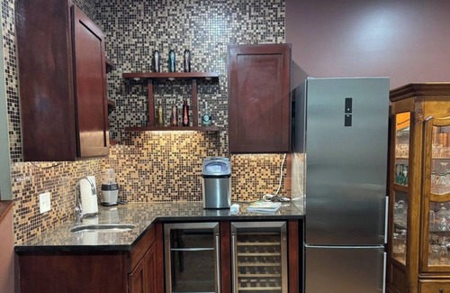 Smyrna House | Tranquil Waters on Blue Lake - Barrel Sauna, Hot Tub, Sleeps 12, Fire Pit