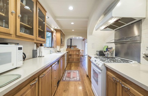 Tahoe Pines House | Tranquil west shore retreat. Tahoe Pines HOA pier and beach. Pet OK!