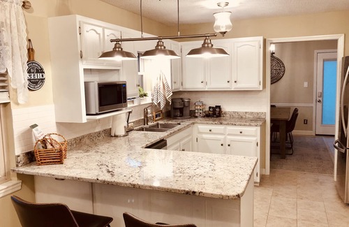 Cleveland House | Tranquil Wooded Home Near Lee, Shopping, Greenway
