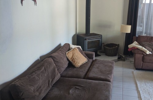 Yanchep House | Tranquil Yanchep beach stay with a pool