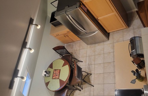 Annapolis Apartment | Tranquility Awaits