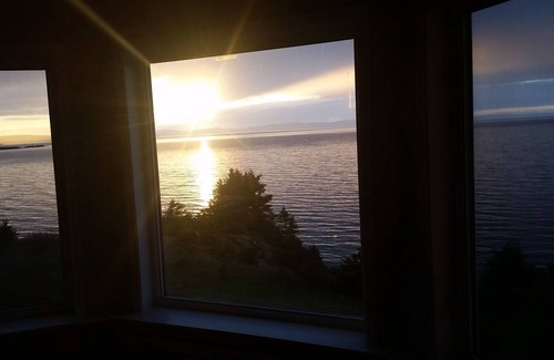 Dildo House | Tranquility Bay, Dildo, NL - A complete escape close to home