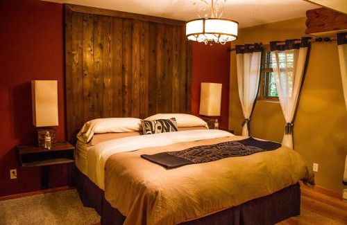 Tuwanek Hotel | Tranquility Bay Waterfront Inn