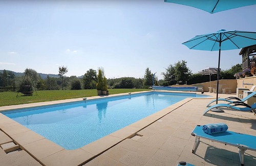 Salles Cottage | Tranquility, beautiful views, with large heated swimming pool in Lot et Garonne