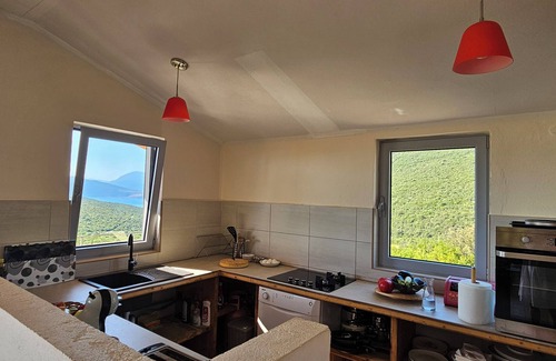 Glavaticici House | Tranquility, breathtaking views, brightness