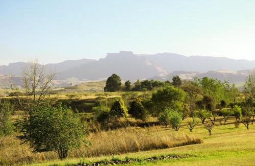 Okhahlamba House | Tranquility Farmstays