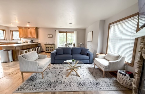 Fish Creek Cottage | Tranquility in Downtown Fish Creek