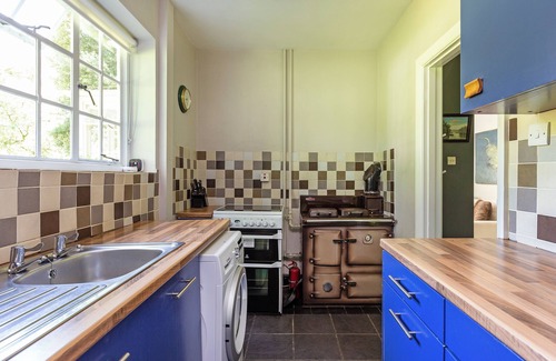 Basingstoke Cottage | Tranquility, In grounds of Dower house on large country estate in the Candover's