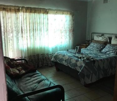 Oudtshoorn House | Tranquility in Klein Karoo