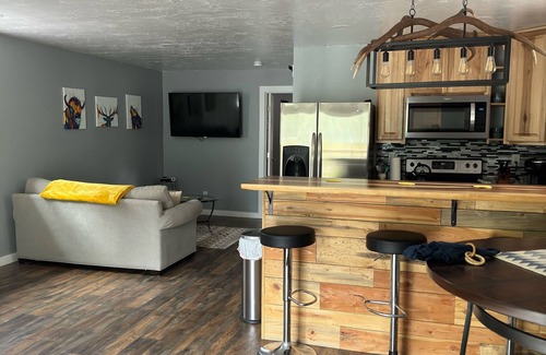 Missoula Apartment | Tranquility Meets Hospitality – Your Peaceful Montana Getaway