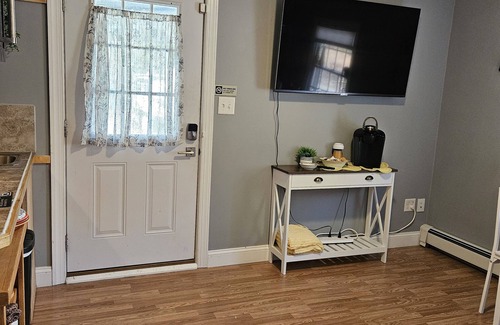 Dillsburg Apartment | Tranquility: near Carlisle, Harrisburg, Messiah, Lancaster, Hershey attractions