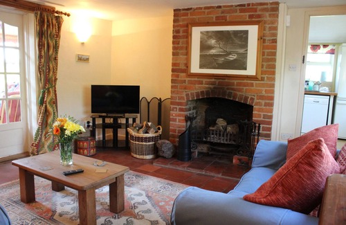 Banningham Cottage | Tranquility personified! This countryside cottage has been lovingly restored