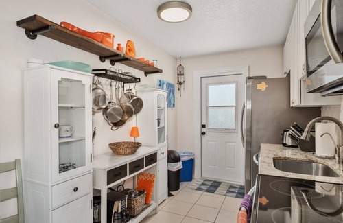 Melbourne Beach Apartment | Tranquility Seahorse Suite