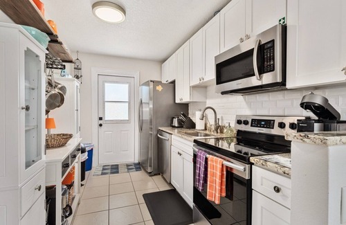 Melbourne Beach Apartment | Tranquility Seahorse Suite