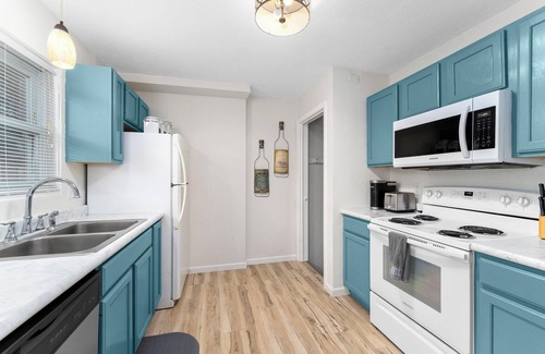 Brandon House | Tranquility Townhome - Near Sioux Falls, SD