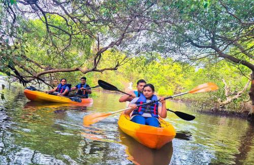 Saipem Resort | Tranquill Riverside Luxury Cottages With Bathtub, Candolim