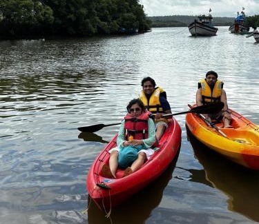 Saipem Resort | Tranquill Riverside Luxury Cottages With Bathtub, Candolim