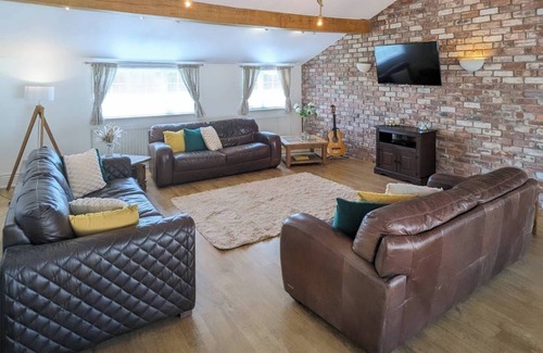 Northwich Other | Tranquillity meets adventure in the heart of the countryside
