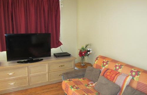 Valleyview Hotel | Trans Canada Motel