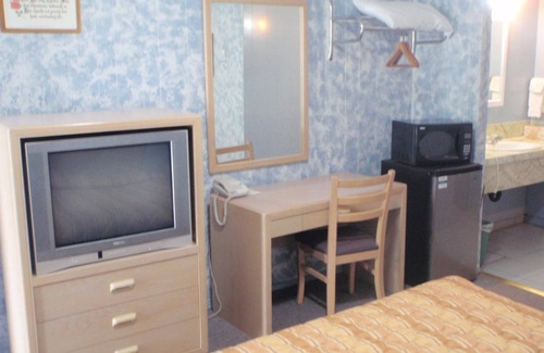 Valleyview Hotel | Trans Canada Motel