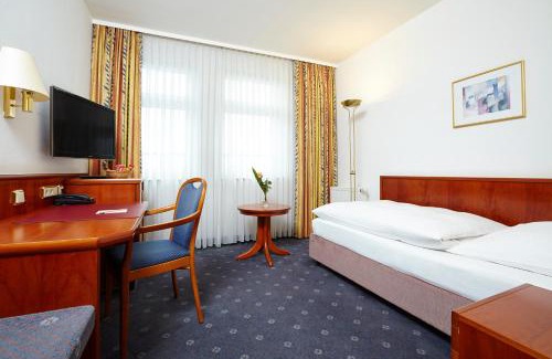 Froschhausen Hotel | Trans World Hotel Columbus