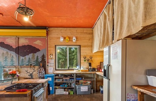 Greenough Cabin | Transforming, Pet-friendly A-frame Cabin + Hot Tub near Missoula, Montana