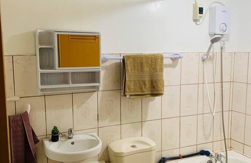 Tagbilaran House | Transient House at the heart of a city! Pet friendly