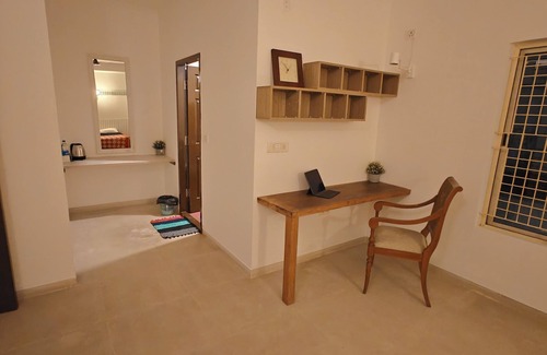 Sahakar Nagar Hotel | Transit Stay