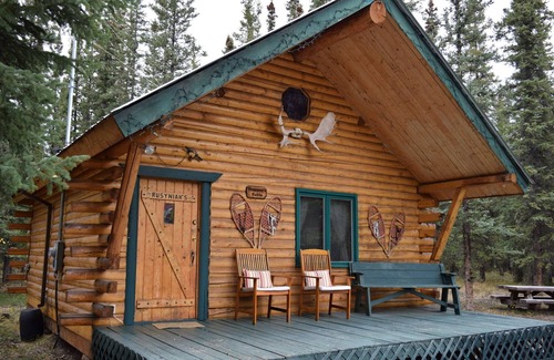 Tok Cabin | Trapper's Cabin - Private