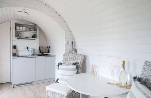 North Berwick House | Traprain Cabin (Hill Views)