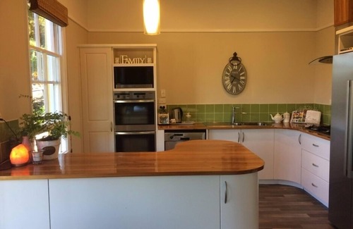 Wai-iti House | Trass Valley Cottage - Delightful rural retreat