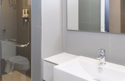Bang Phra Hotel | Trat City Hotel