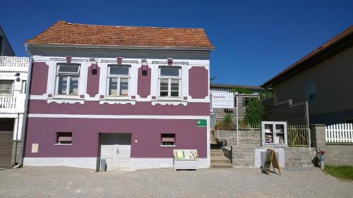 Niederhollabrunn House | Traubengarten Winkler