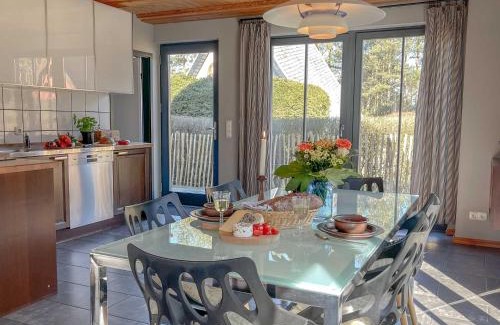 Quilitz House | traumHaff - Strandhaus am Achterwasser. Design und Kunst auf Usedom, mit Kamin und Sauna