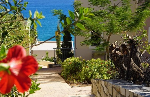 Kastri Apartment | Traumhaft Schöne Apartments in Ruhiger Lage mit Pool und Meerblick