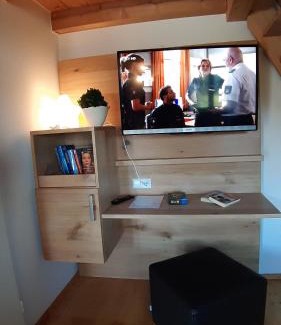 Steinen Apartment | Traumhafte Ferienwohnung mit Pool