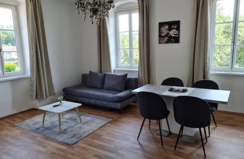 Schwertberg Apartment | Traumhafter Altbau im Herzen Schwertbergs