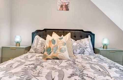 Heathrow Villages House | Travard at Heathrow 386