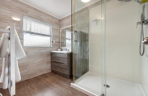 Mangere Hotel | Travel Air Motel