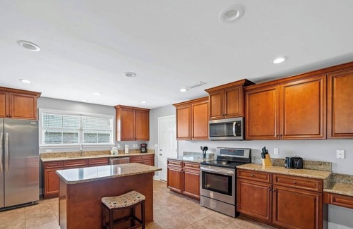 Foley House | Travel Ball-Soccer-Travel Nurses-OWA & Tanger Mall