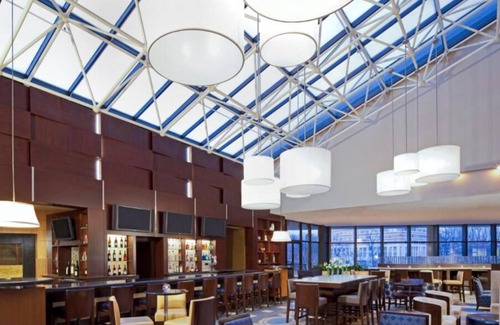Alexandria West House | Travel Destination! 3 Classy Units, Close to Old Town Alexandria, Pool