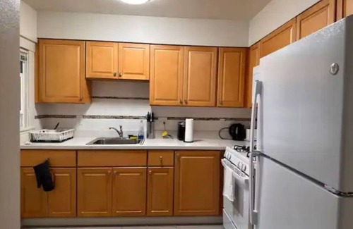 Downtown Berkeley Apartment | Travel Gem: 2 Blocks to UC Berkeley - 2 Bedrooms